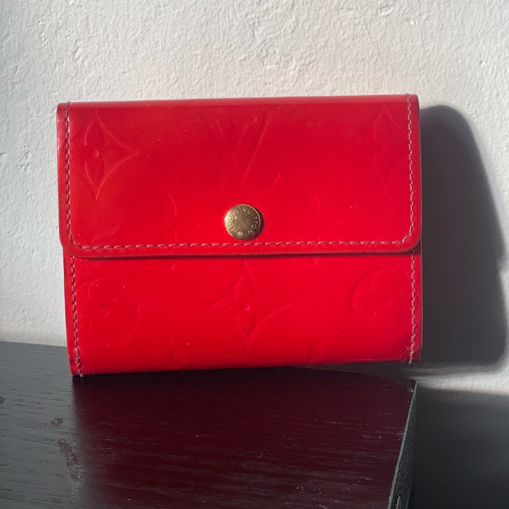 Louis Vuitton Vernis Cardholder in Red